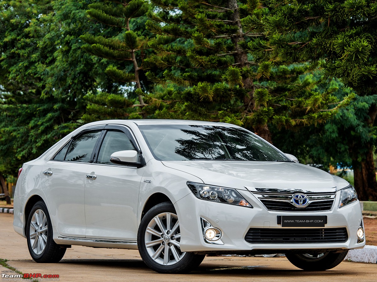 Toyota camry hybrid official