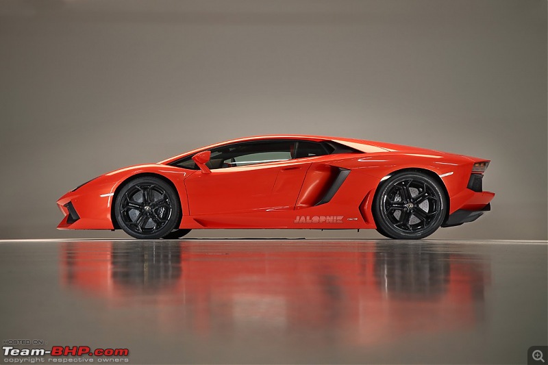 Lamborghini Aventador LP700-4 - Now Launched!-172846_10150094778920168_7613480167_6731926_1895224_o.jpg