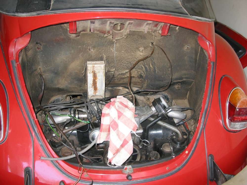 vw beetle engine compartment. Here#39;s a pic of the engine bay