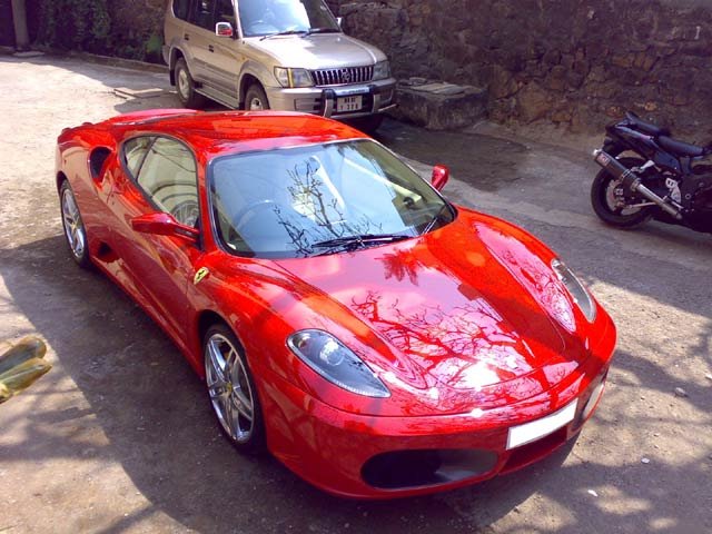 Profile of Ferrari F430 Coup?