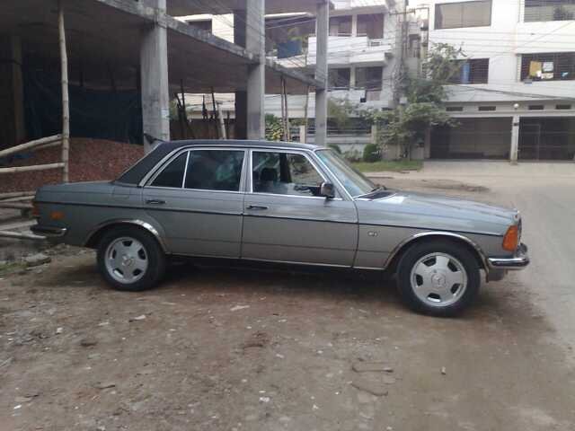 my mercedes 123 280E my golf mint with 36000kms only a c