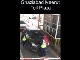 Driver tries to flee at toll plaza