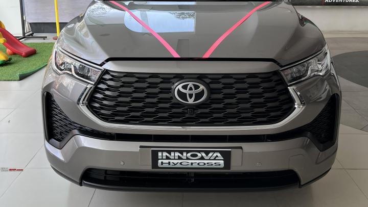 19 points about Innova Hycross worth knowing shared by Fortuner owner 