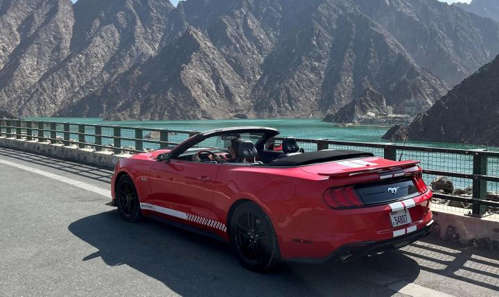 Did a 9 day road trip across the UAE in a Ford Mustang convertible 