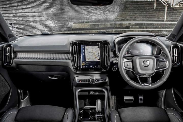 Volvo XC40 R-Design Interior