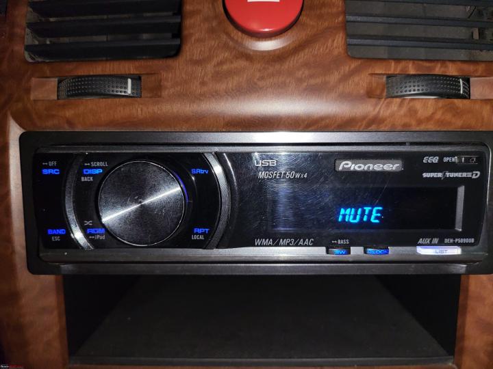 Need help: My car's stereo system is stuck in mute mode 