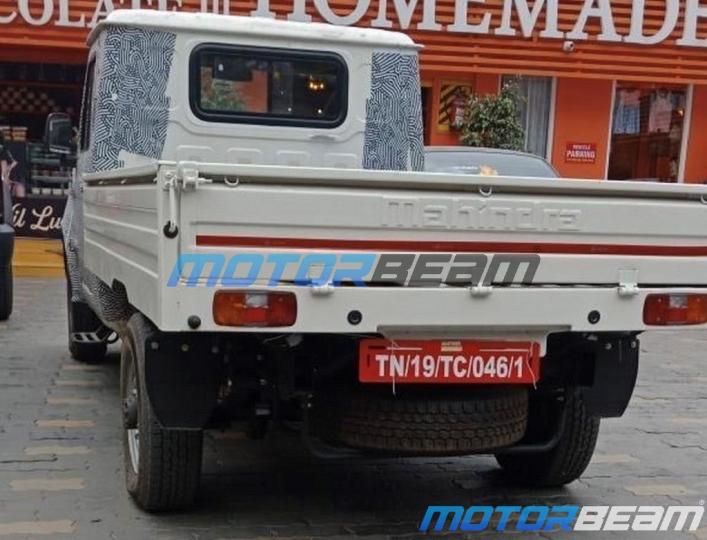 2022 Mahindra Bolero pickup facelift spied 