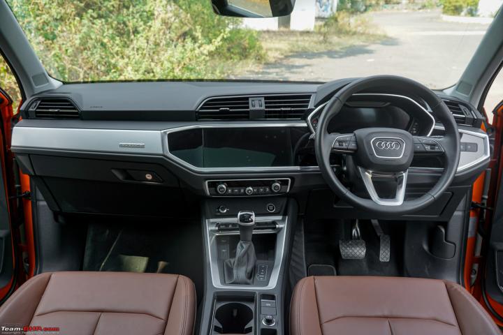 2022 Audi Q3 Review : 7 Pros & 7 Cons 