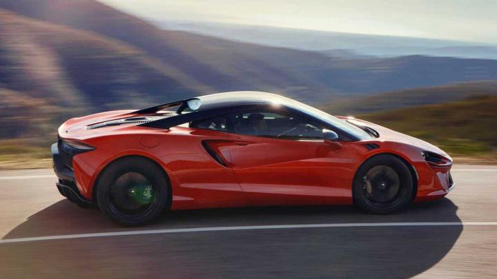 McLaren Artura launched in India priced at Rs 5.1 crore 