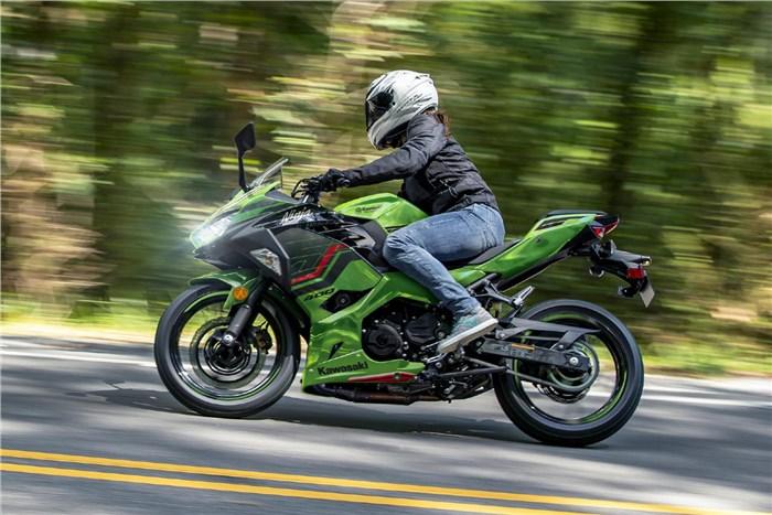 2022 Kawasaki Ninja 400 deliveries commence in India 