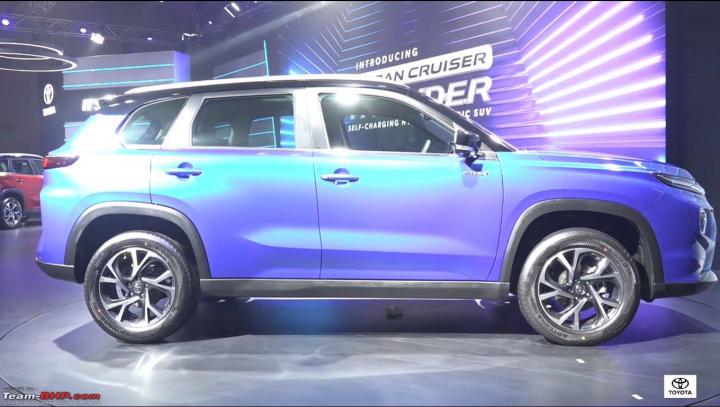 Toyota Urban Cruiser Hyryder unveiled; bookings open 