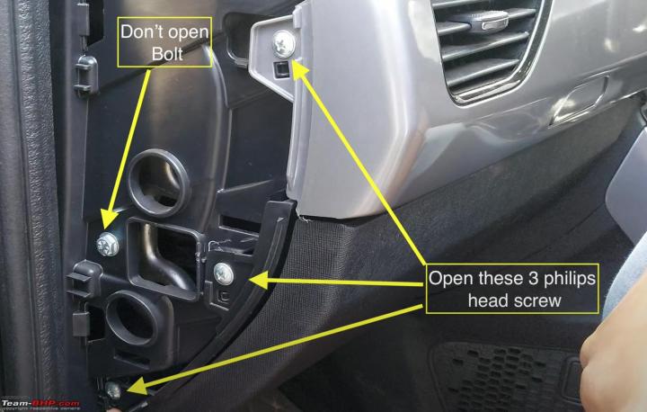 DIY: Installing auto glovebox light in Tata Nexon without cutting wires 