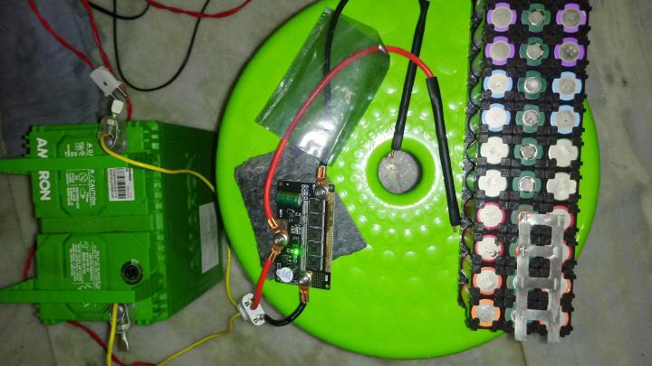 Making a 12-volt portable lithium power station in less than Rs 4500 