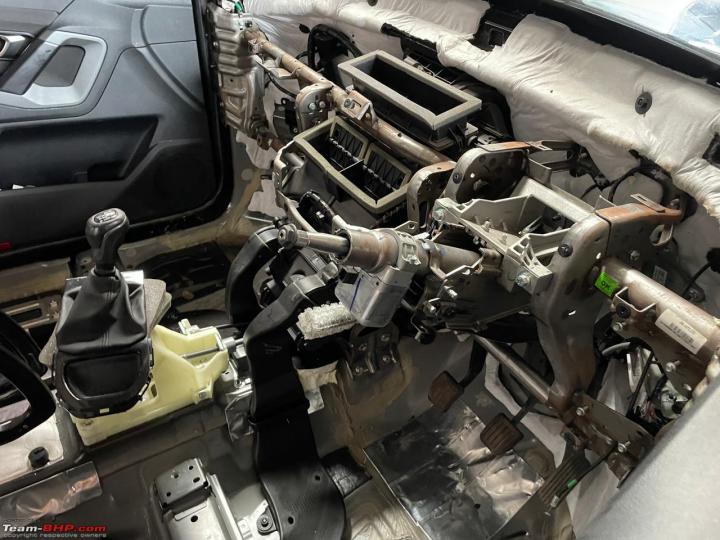 How Tata stripped down my Harrier's interior to solve a starting issue 
