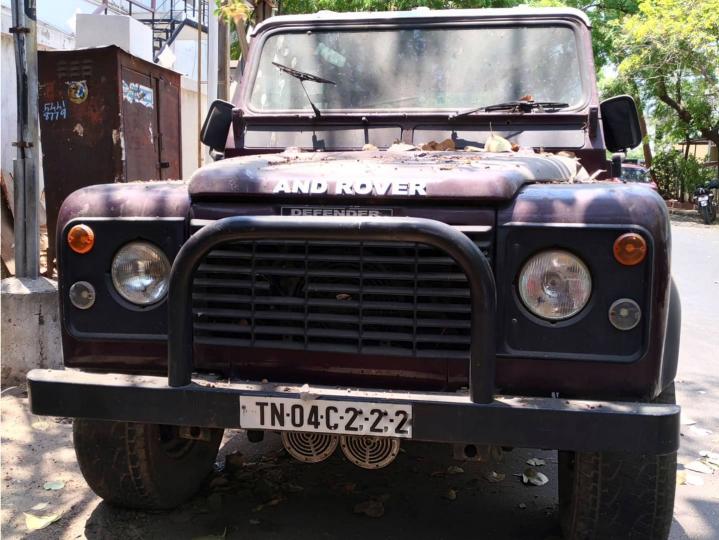 Iconic Land Rover Defender 110 abandoned in Chennai 