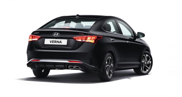 Hyundai Verna facelift launched at Rs. 9.31 lakh 