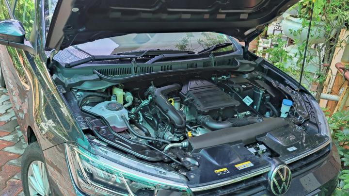 VW Virtus 1.0 TSI: A close look at the car's engine bay 
