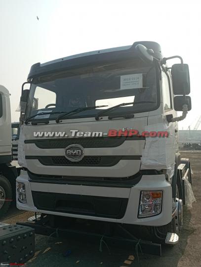 Scoop! BYD Q1 electric trucks arrive at Mumbai port 