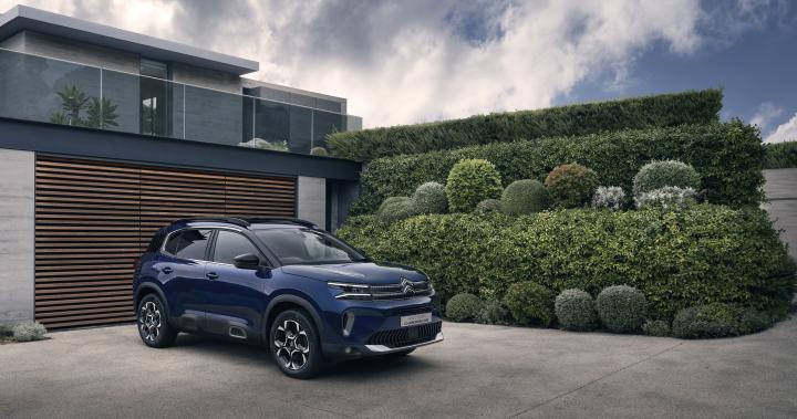 Citroen C5 Aircross facelift launched at Rs. 36.67 lakh 