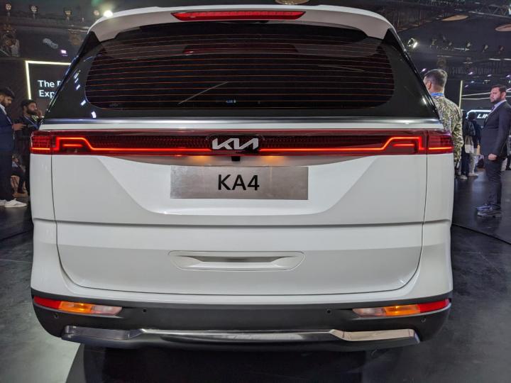 Auto Expo 2023: Kia KA4 (4th-gen Carnival) unveiled 