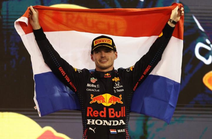 Max Verstappen wins the 2021 Formula 1 World Championship 