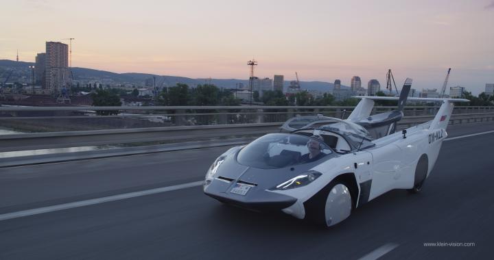 Flying car prototype awarded airworthiness certificate 