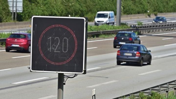EVs make speed limit on Autobahn unnecessary, says German Minister 