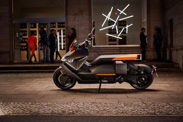 BMW CE 04 electric scooter unveiled globally 