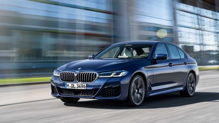 BMW 5 Series & 6 Series GT facelift launch in 2021 