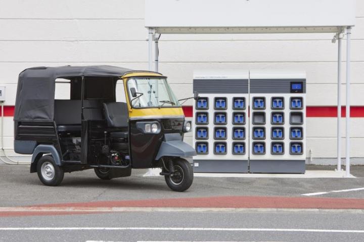 Honda to launch battery swapping service for e-rickshaws 