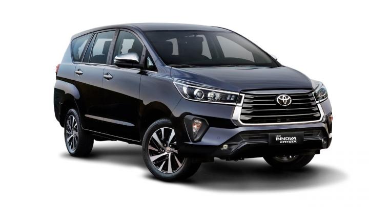 Toyota issues statement on pause in Innova Crysta diesel booking 