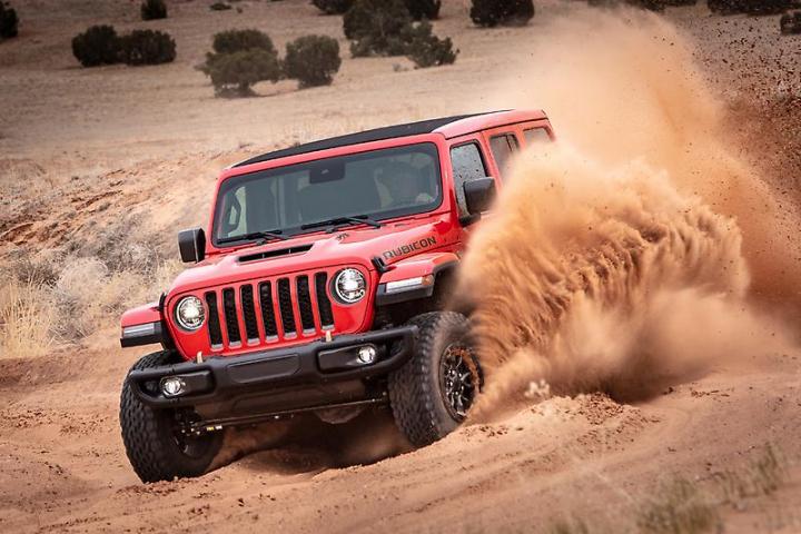 Jeep to give ‘Gorilla Glass’ option on Wrangler for Rs 7000 