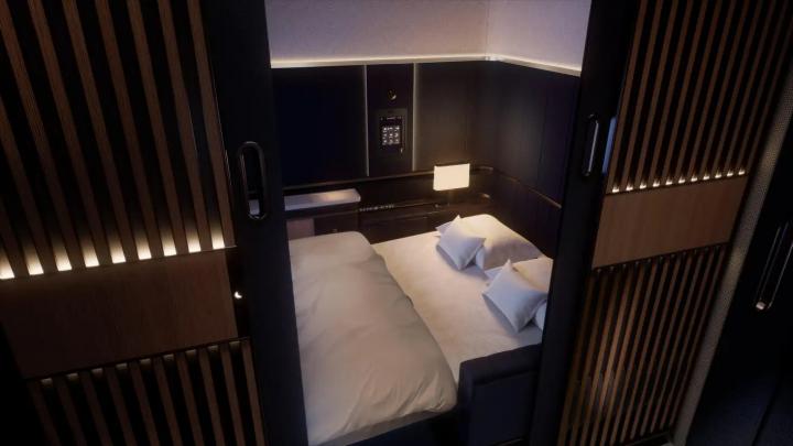 Lufthansa's first class to offer private suite with double beds 