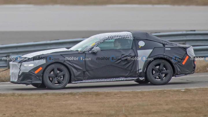 Next-gen Ford Mustang spied ahead of 2023 unveil 
