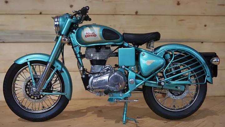 Royal Enfield Classic 500 scale model is already sold out! 
