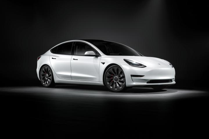 Tesla Model 3 among the top-10 best-selling cars of 2021 