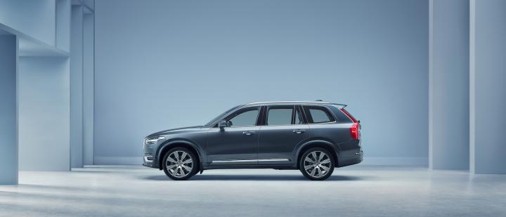 Volvo XC90 mild-hybrid SUV launched at Rs. 94.90 lakh 