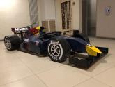 16-year old makes F1 car model
