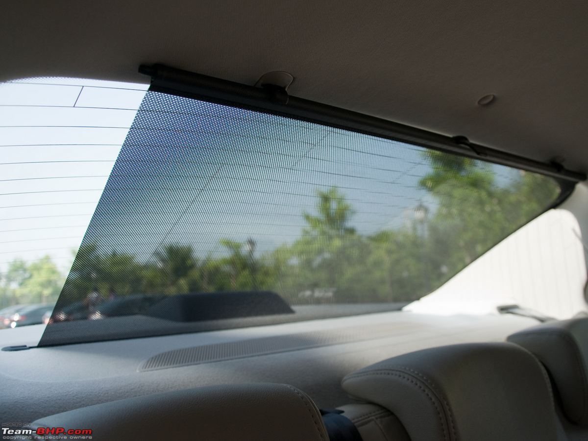 Солнцезащитные экраны на стекла. Солнцезащитная шторка на лобовое BMW e46. Renault77 11 575 272 солнцезащитные шторка для заднего стекла. Солнцезащитная шторка на лобовое Рено Логан 1. Шторка на заднее стекло с роликовым механизмом Логан 1.