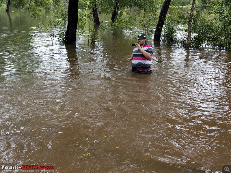 Udupi Offroaders go nuts in the rain... for FREE-p8180044.jpg