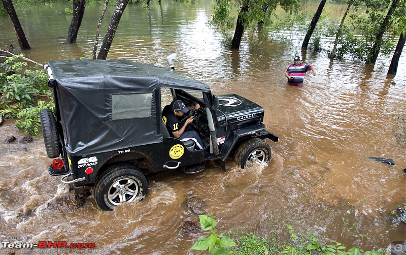 Udupi Offroaders go nuts in the rain... for FREE-p8180056.jpg