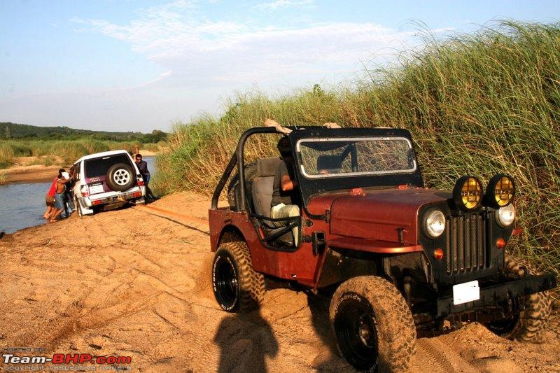 Jeep thrills in kerala-2.jpg