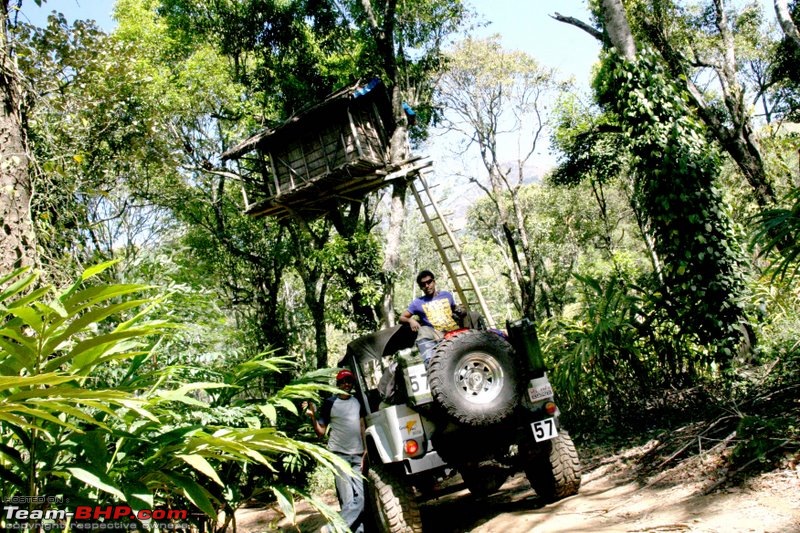 Jeep thrills in kerala-6.jpg