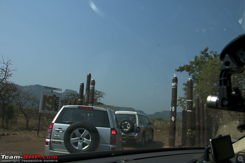 Mild Offroading with SUVs in Lonavala-entering-gates2.jpg