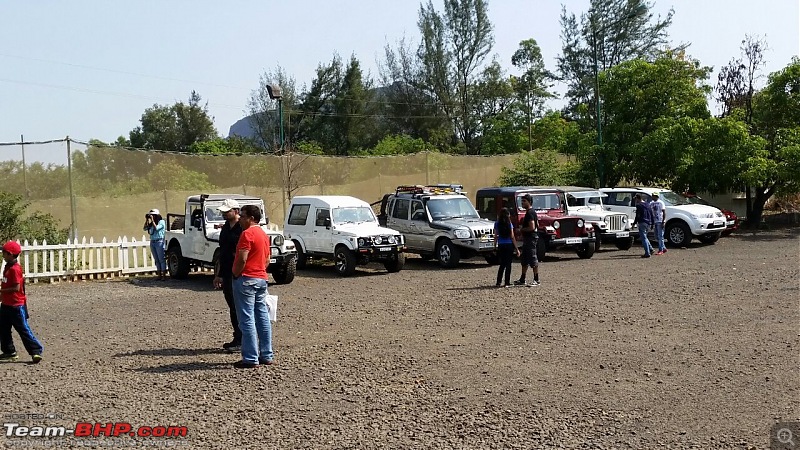 Mild Offroading with SUVs in Lonavala-cars-parked2.jpg