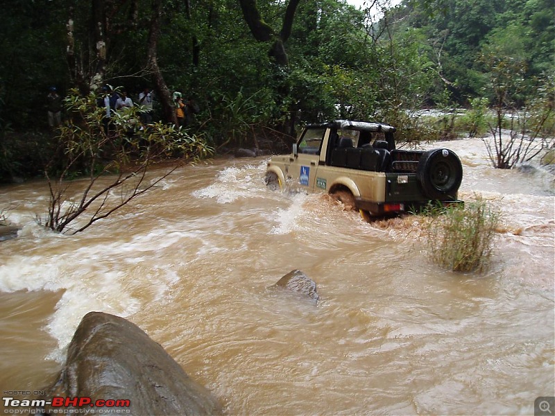 4th Escape to the Nature Offroading at SOMWARPET (Coorg)  ON 8th Aug2009.-off-road-426.jpg