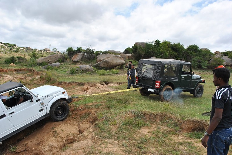 Babies Day Out - Hosur OTR Report - 3-Jul-10-sugan-towed.jpg