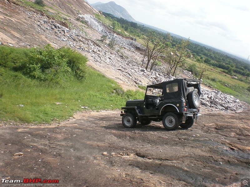 Of Jeep's, Gypsy, Landy and a L&T Komatsu - OTR/Recee (Off Kanakpura) - 11Jul2010-crawl-down2.jpg