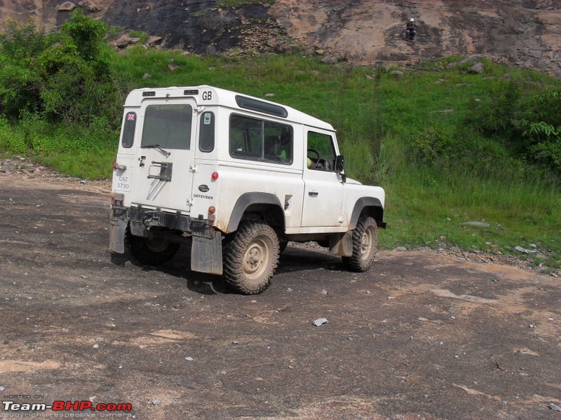 Of Jeep's, Gypsy, Landy and a L&T Komatsu - OTR/Recee (Off Kanakpura) - 11Jul2010-024.jpg