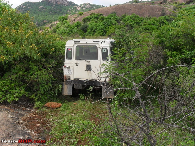 Of Jeep's, Gypsy, Landy and a L&T Komatsu - OTR/Recee (Off Kanakpura) - 11Jul2010-037.jpg